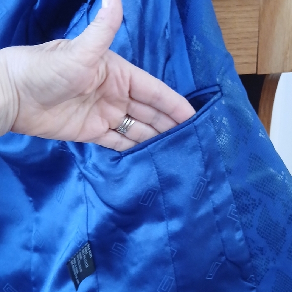 Pamela McCoy Vibrant Blue Textured Blazer - Picture 11 of 12